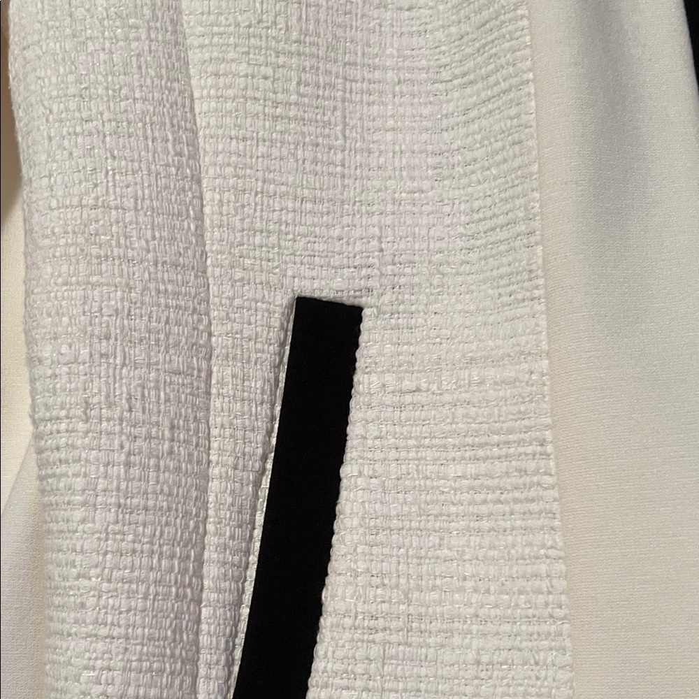 Classiques Entier Black and White Blazer - Picture 3 of 7